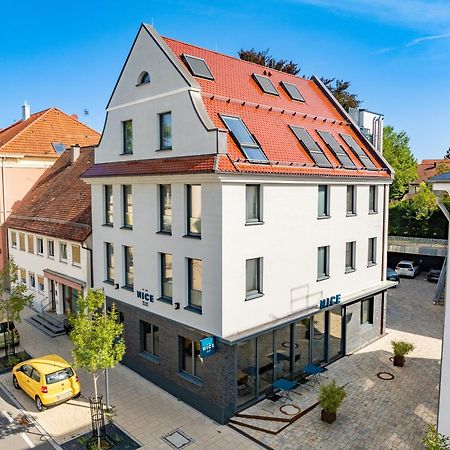 Hotel Nice Laupheim Bagian luar foto
