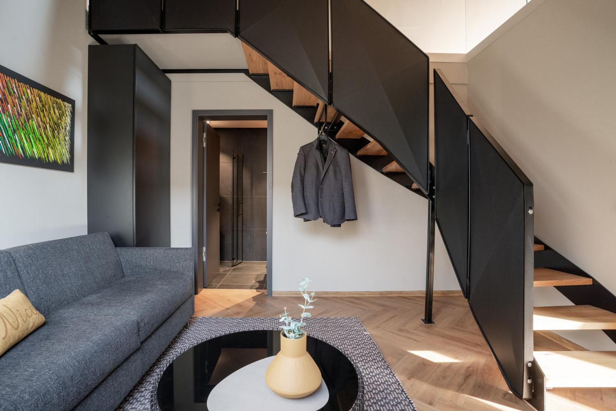 Hotel Nice Laupheim Bagian luar foto