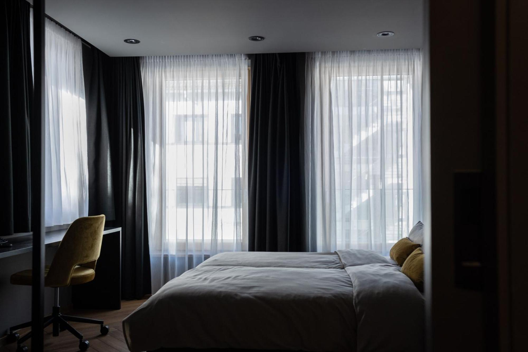 Hotel Nice Laupheim Bagian luar foto