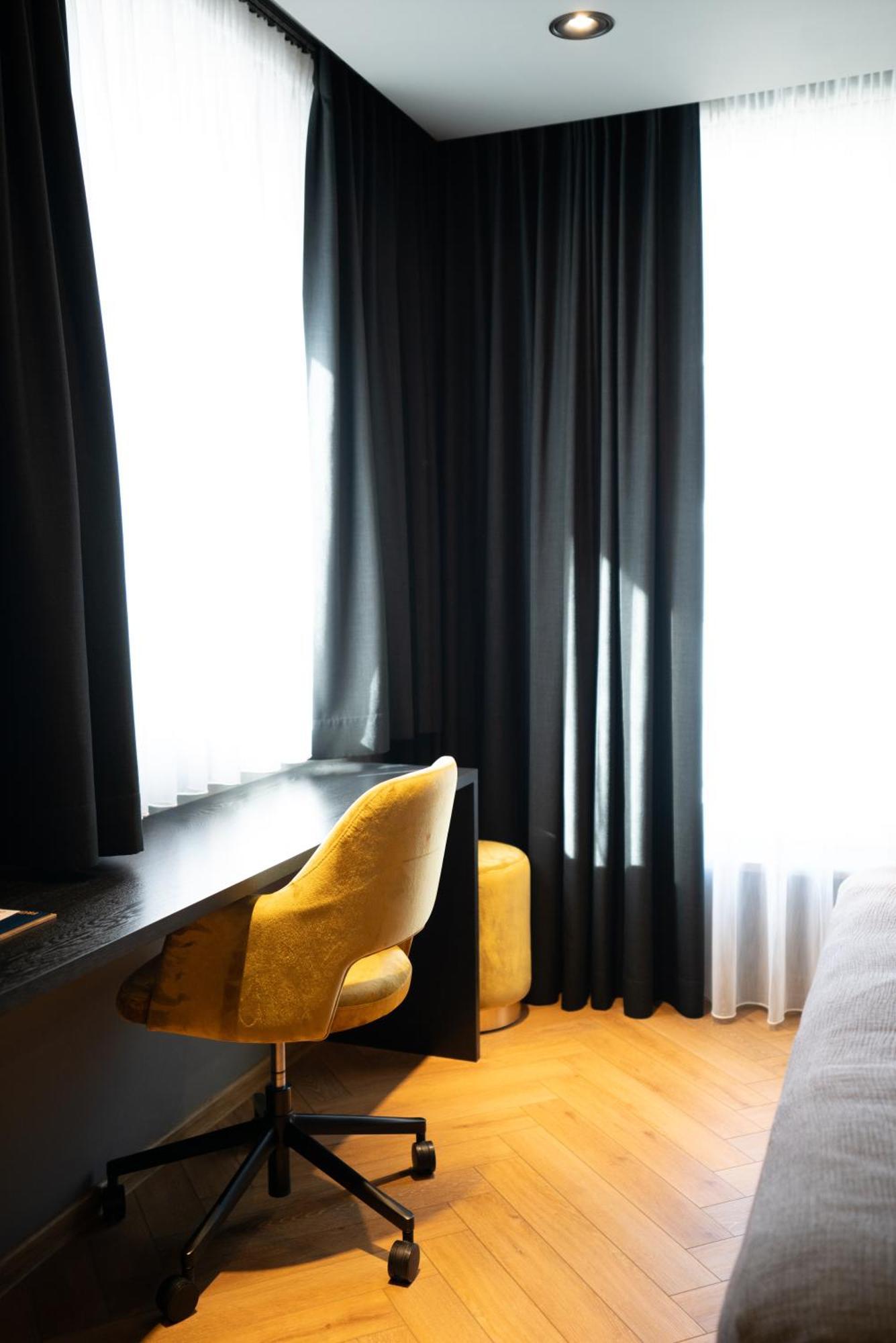 Hotel Nice Laupheim Bagian luar foto