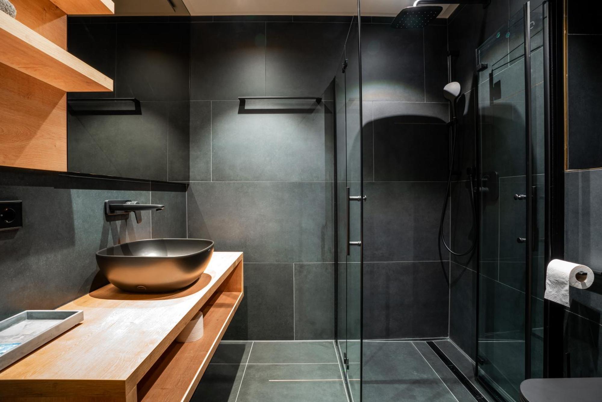 Hotel Nice Laupheim Bagian luar foto